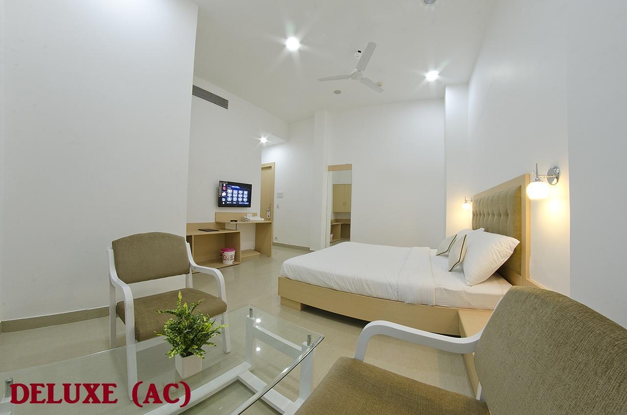 Jk Rooms 109 Hotel Mayur 나그푸르 외부 사진