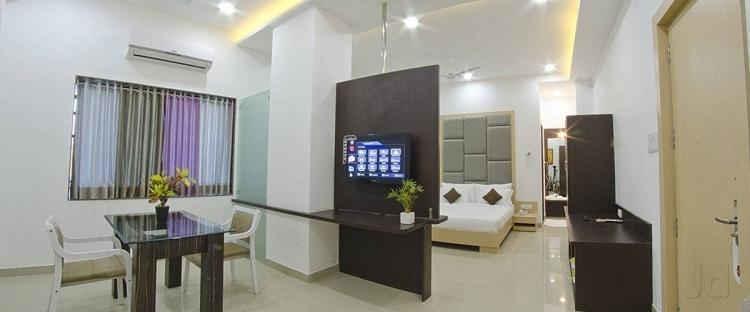 Jk Rooms 109 Hotel Mayur 나그푸르 외부 사진